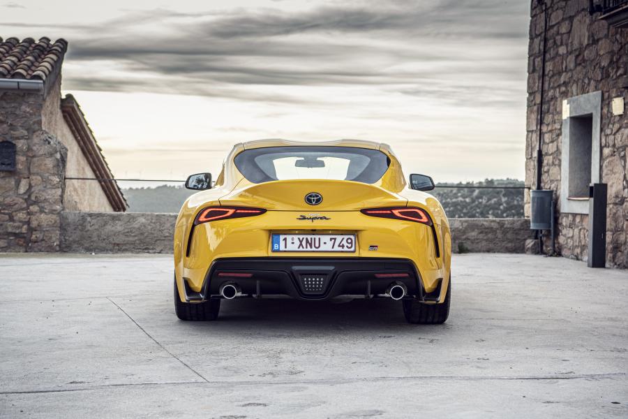  Toyota GR Supra 2.0 (A90) 2020 года  (WW) (фото 17 из 40)
